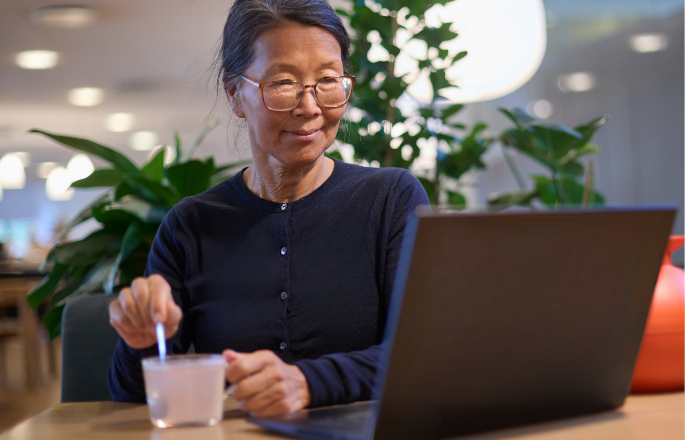 Designed to deliver a pleasant taste, texture and viscosity, Lacprodan® BLG-100 Acidic brings essential nutrients to a wide range of high-protein medical foods and beverages.