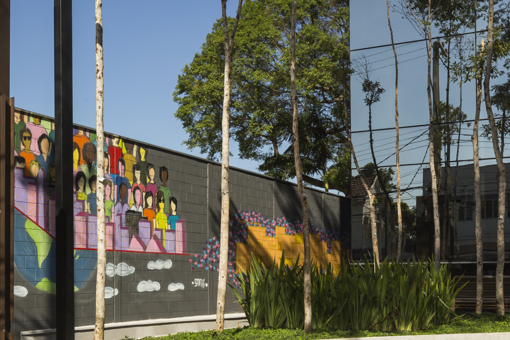 R. Dante Carraro, 94 - Pinheiros
São Paulo 01443-010
Brasil