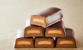 Barra con proteínas en cada capa